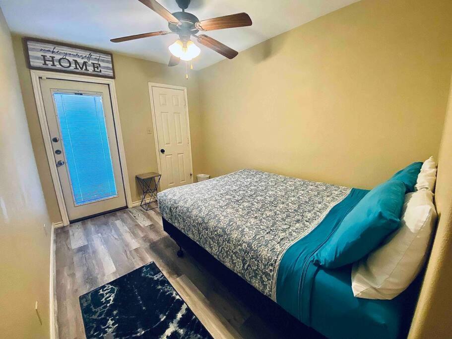 Cozy Coastal Condo Corpus Christi Exterior photo